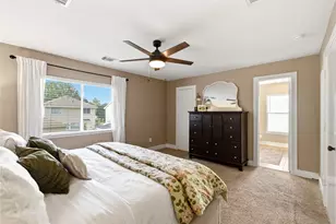 427 Laurel Timbers Dr, Houston, TX 77339 - Photo 17