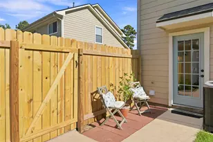 427 Laurel Timbers Dr, Houston, TX 77339 - Photo 27