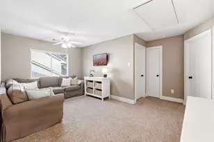 427 Laurel Timbers Dr, Houston, TX 77339 - Photo 15