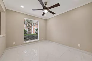 6649 De Moss Dr, Houston, TX 77074 - Photo 7