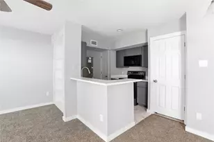 2800 Jeanetta St, Houston, TX 77063 - Photo 7