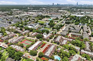2800 Jeanetta St, Houston, TX 77063 - Photo 13