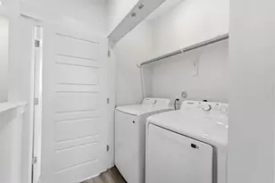 2206 Springwood Vis Ln, Houston, TX 77055 - Photo 23
