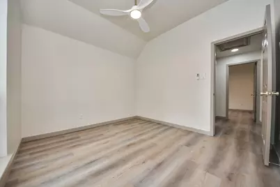 14423 Gadwall Court, Houston, TX 77044 - Photo 9