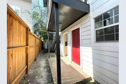 2411 Bastrop #1, Houston, TX 77004 - Photo 11