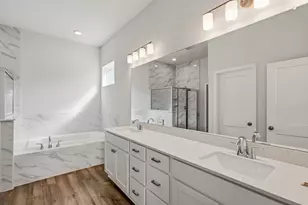 12026 Old Fashion Cir, Mont Belvieu, TX 77535 - Photo 11