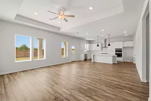12026 Old Fashion Cir, Mont Belvieu, TX 77535 - Photo 9