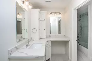 422 Mignon Ln, Houston, TX 77024 - Photo 39