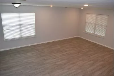 15510 Liberty Bluff Drive, Houston, TX 77049 - Photo 7