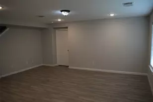 15510 Liberty Bluff Dr, Houston, TX 77049 - Photo 13
