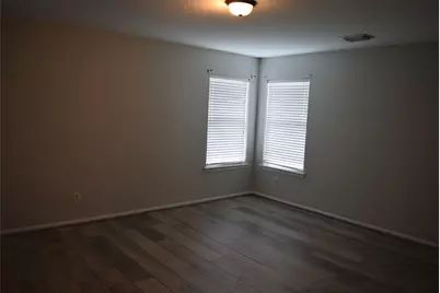 15510 Liberty Bluff Drive, Houston, TX 77049 - Photo 23