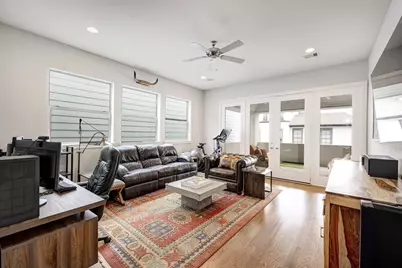 4734 Aftonshire Drive, Houston, TX 77027 - Photo 21