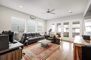 4734 Aftonshire Dr, Houston, TX 77027 - Photo 21