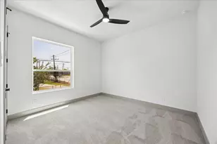 2959-2961 Delafield St, Houston, TX 77023 - Photo 9