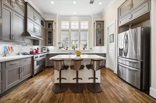 1235 W 15 1/2 St, Houston, TX 77008 - Photo 5