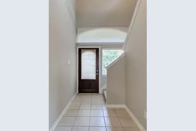 115 W Burberry Circle, The Woodlands, TX 77384 - Photo 3
