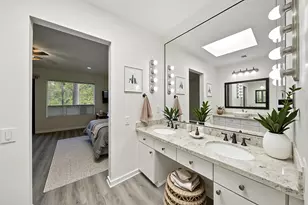 171 Litchfield Ln, Houston, TX 77024 - Photo 39