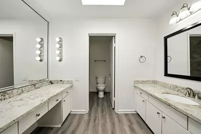 171 Litchfield Lane, Houston, TX 77024 - Photo 41