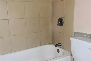 5625 Antoine Dr, Houston, TX 77091 - Photo 9