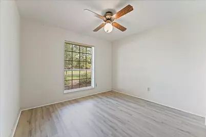 3607 Camelot Street, Baytown, TX 77521 - Photo 7