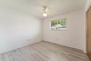 3607 Camelot St, Baytown, TX 77521 - Photo 21