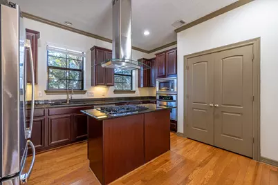 10626 Clearview Villa Place, Houston, TX 77025 - Photo 9