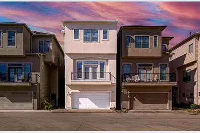 10626 Clearview Villa Place, Houston, TX 77025 - Photo 1