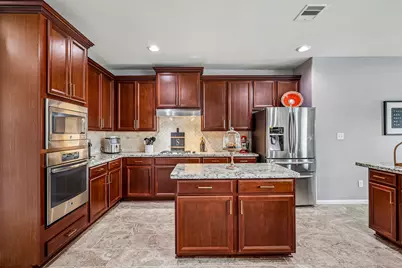 4410 Clearwater Road, Baytown, TX 77523 - Photo 9