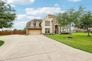 4410 Clearwater Rd, Baytown, TX 77523 - Photo 1