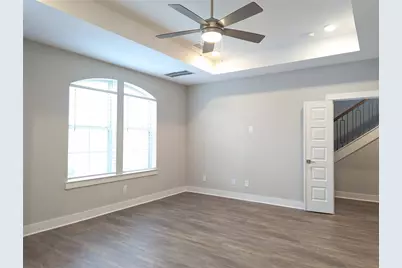 1705 Lindsey Ridge Drive, Houston, TX 77055 - Photo 7