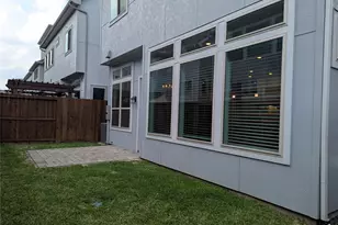 1705 Lindsey Ridge Dr, Houston, TX 77055 - Photo 17