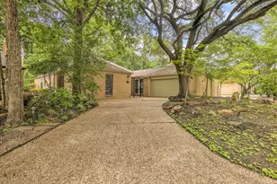 3231 Village Falls Ct, Kingwood, TX 77339 - Photo 3