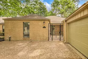3231 Village Falls Ct, Kingwood, TX 77339 - Photo 3