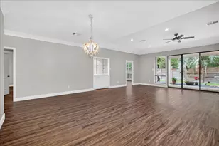 3231 Village Falls Ct, Kingwood, TX 77339 - Photo 9