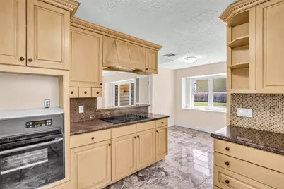 8227 Schaffer Lane, Houston, TX 77070 - Photo 5