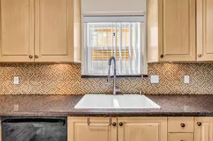 8227 Schaffer Ln, Houston, TX 77070 - Photo 7
