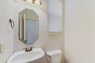 2418 Ralph St, Houston, TX 77006 - Photo 17