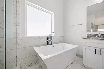 4521 Clover Street, Houston, TX 77051 - Photo 17