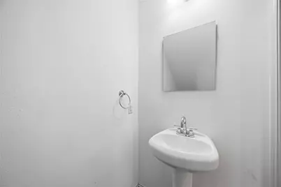 4521 Clover Street, Houston, TX 77051 - Photo 11