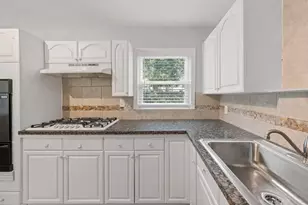 3823 Florinda St, Houston, TX 77021 - Photo 11