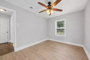 3823 Florinda St, Houston, TX 77021 - Photo 21