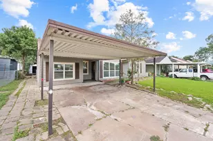 3823 Florinda St, Houston, TX 77021 - Photo 3