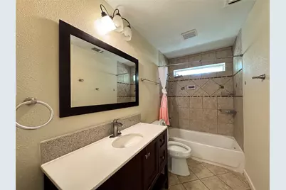 2439 Woodstream Boulevard, Sugar Land, TX 77479 - Photo 5
