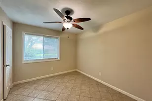 2439 Woodstream Blvd, Sugar Land, TX 77479 - Photo 9