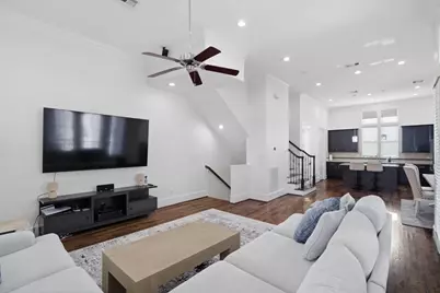 2705 Arabelle Grove, Houston, TX 77007 - Photo 11