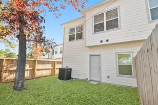 8302 Tidwell Rd, Houston, TX 77028 - Photo 27