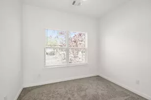 8302 Tidwell Rd, Houston, TX 77028 - Photo 23