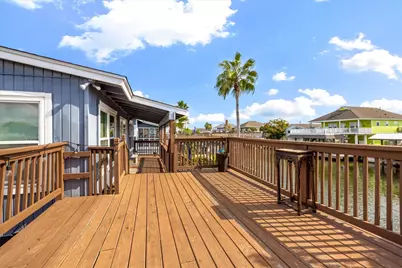 370 Ling Street, Hitchcock, TX 77563 - Photo 5