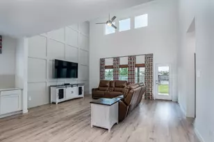 13344 Bear Creek Ct, Conroe, TX 77384 - Photo 5