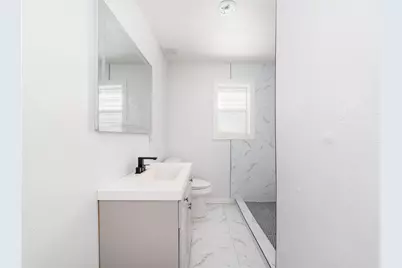 2305 Wilshire Street, Houston, TX 77023 - Photo 21